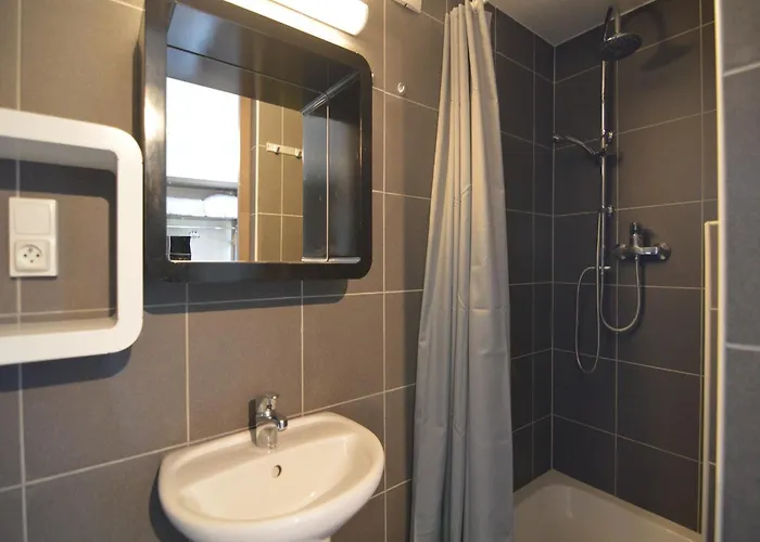 Luxury With Sauna 度假居