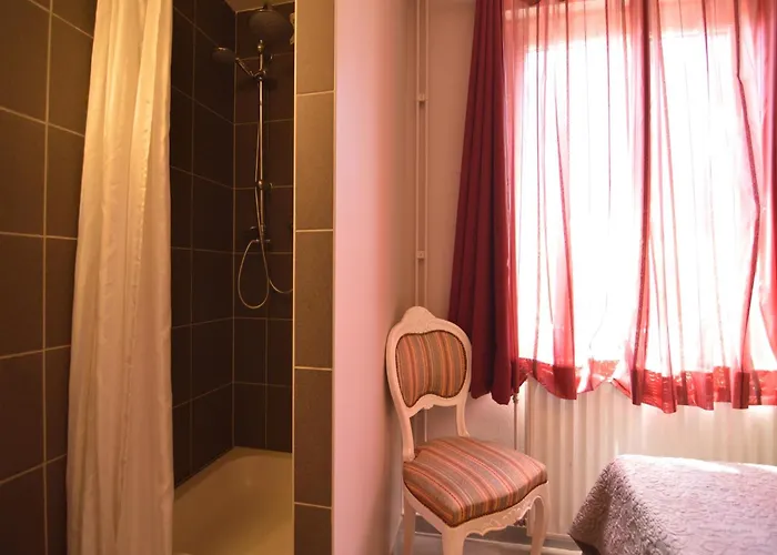 Luxury With Sauna 弗朗科尔尚